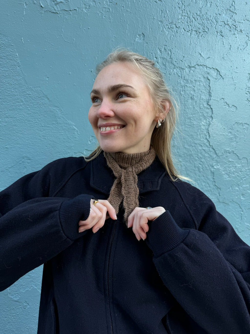 Guro scarf